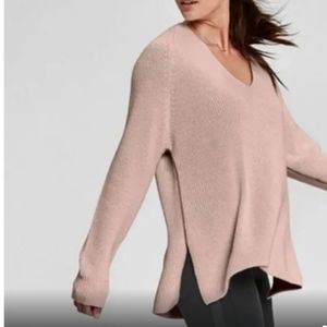 ATHLETA Merino Wool Blend Knitted Dusty Pink V-Neck Sweater. Size XS